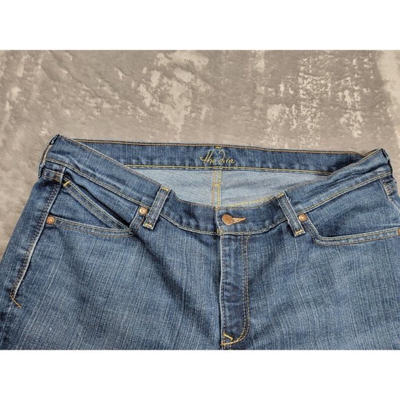 Old Navy The Diva Jeans Womens Size 14 Short Blue Bootcut Mid Rise Pants 40x29 - Picture 5 of 8